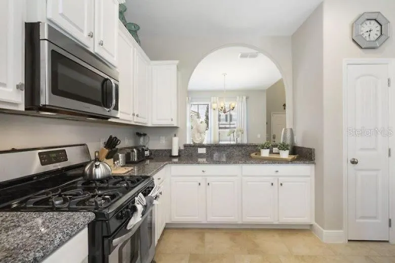 Holiday home 6Br Villa Oasis Private Pool & Spa - Solterra Retreat Davenport United States