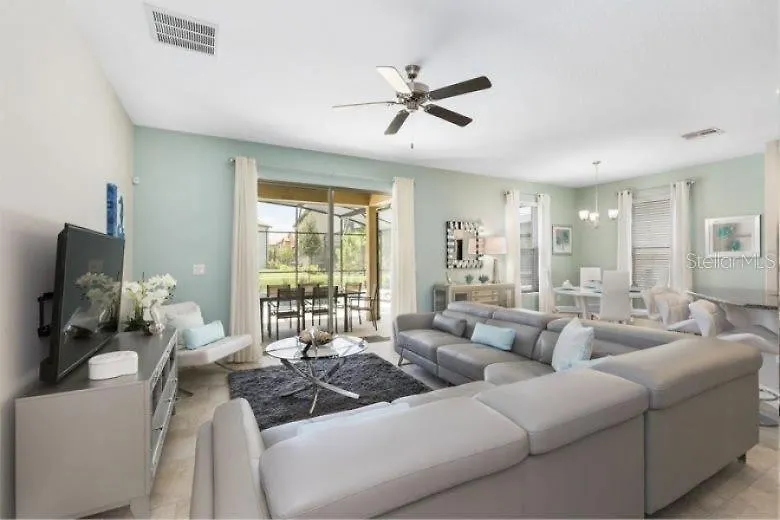 Holiday home 6Br Villa Oasis Private Pool & Spa - Solterra Retreat Davenport United States